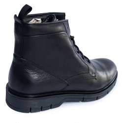 Ghete barbati - Ghete barbati din piele flexibile vatuite Bata 894 negru 39-46