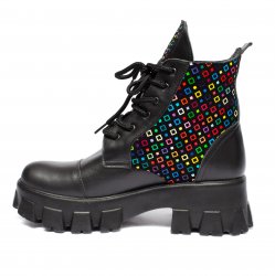 Ghete blana copii  - Ghete fete din piele cu blana 56302 negru patratele 34-41